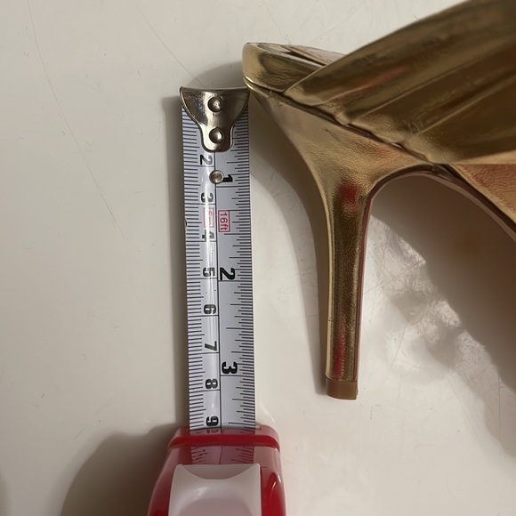 Brand new Zara Gold Lazo Mule Sandals Size 6 - Picture 4 of 5